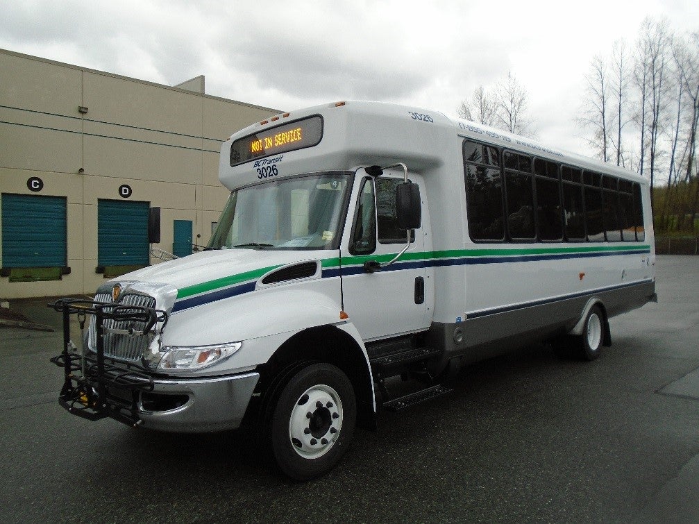 Aero Elite 320/International Advantage XL bus